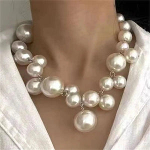 Vintage Hyperbole Bead Pearls Necklace Collarbone Chain Women's Pendant Necklace