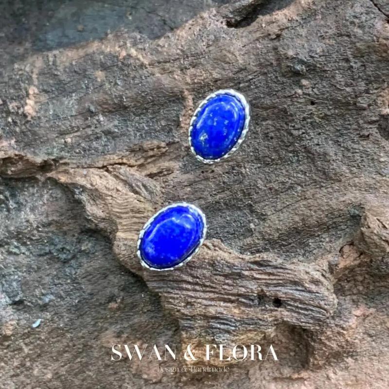 Lapis Lazuli Stud Earrings 925 Sterling Silver Vintage Femme Gift