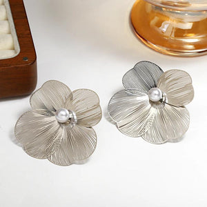 Charm Silver Flower Earrings w/ Pearl - Women's Jewelry