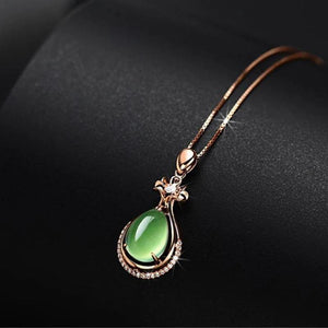 18K Rose Grape Stone Necklace Green Gem Pendant Female Chai