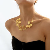 Exaggerated Leaf Pendant Choker Necklace Vintage Adjustable Box Chain Collares