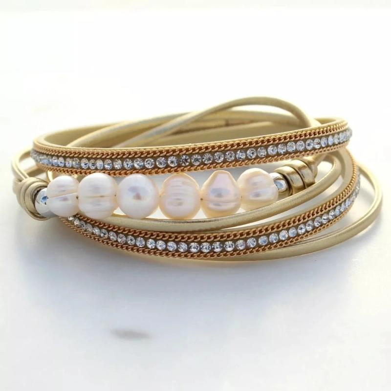 Rhinestone & Pearl Leather Bracelet Multi-layer Crystal Suede Magnet Clasp
