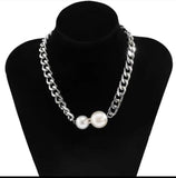 Metal Pearl Pandant Necklace for Women