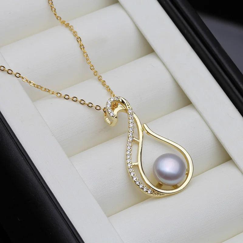 925 Silver Necklace with Freshwater Pearl Pendant