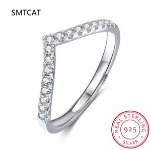 V-Shape Moissanite & Lab Diamond Ring 925 Sterling Silver