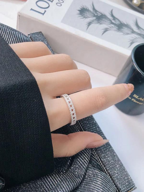 Vintage Natural Diamond Gemstone Ring for Women