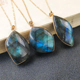 Natural Flash Labradorite Crystal Rough Stone Pendant Moonstone Charm Necklace