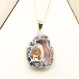 Natural Stone Irregular Grey Agate Necklace for Women