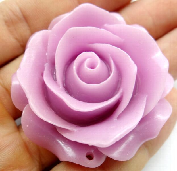 Chinese Organic Cinnabar Natural Quartz Crystal Carve Pink Flower Charm Pendant