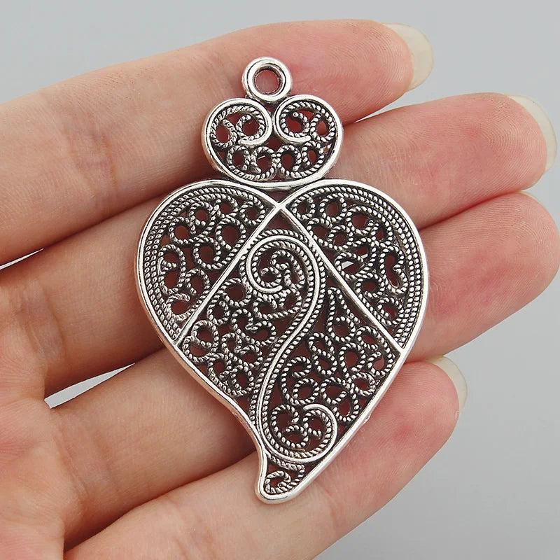 4PCS Antique Filigree Love Viana Heart Charms Pendants for DIY Jewelry