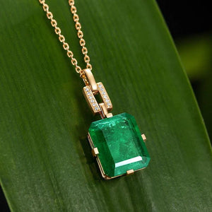 Emerald Zircon Pendant Necklace Women's Jewelry