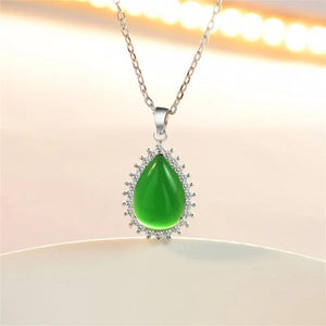 Green Emerald Water Drop Style Jade Pendant Chinese Retro Amulet Necklace