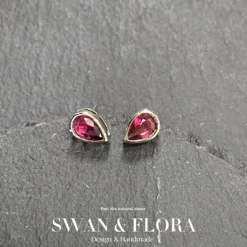 Natural Garnet 925 Sterling Silver Stud Earrings for Women