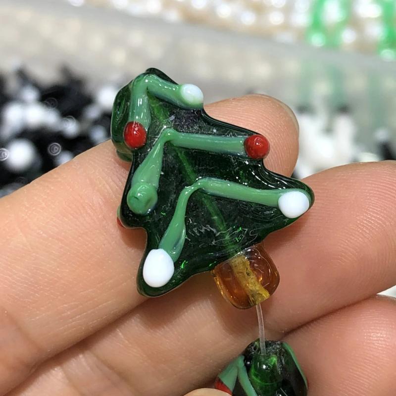 21x24mm Christmas Tree Lampwork Glass Beads