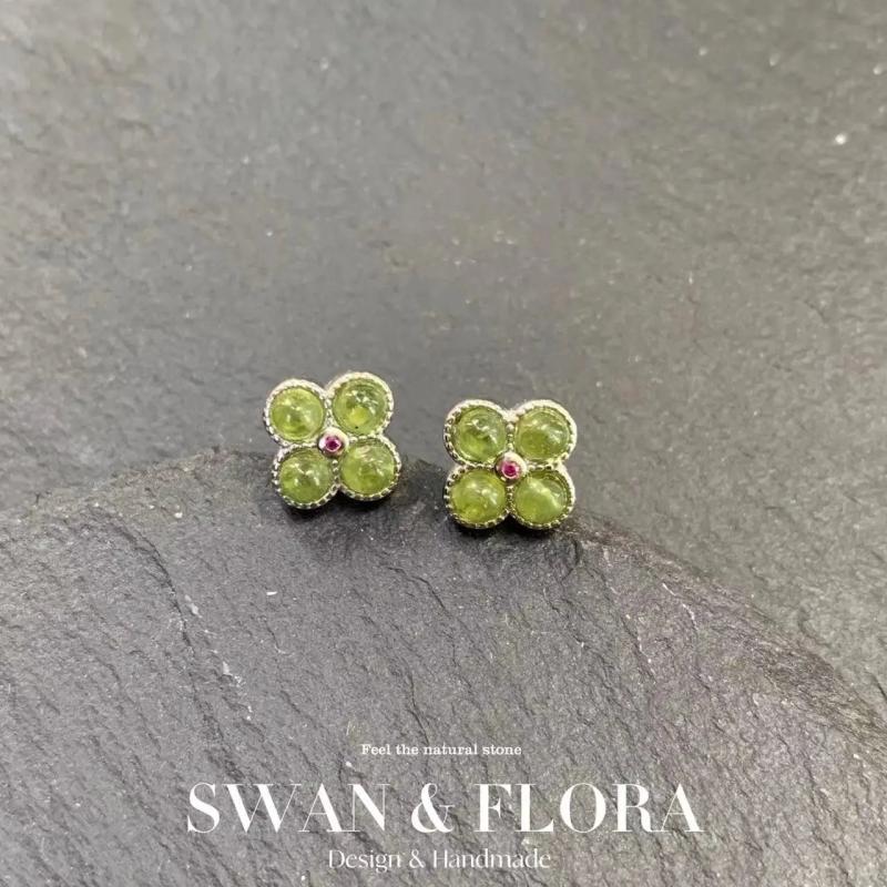 5MM Natural Peridot Stud Earrings 925 Sterling Silver Vintage Gift Jewelry