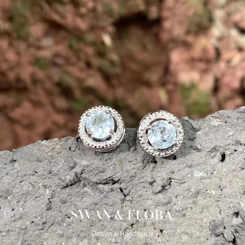 Ocean Topaz 925 Silver Stud Earrings 1.4ct Pave CZ