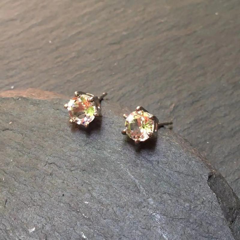 Clear Quartz 925 Silver Stud Earrings Women's Jewelry Gift Red Stone