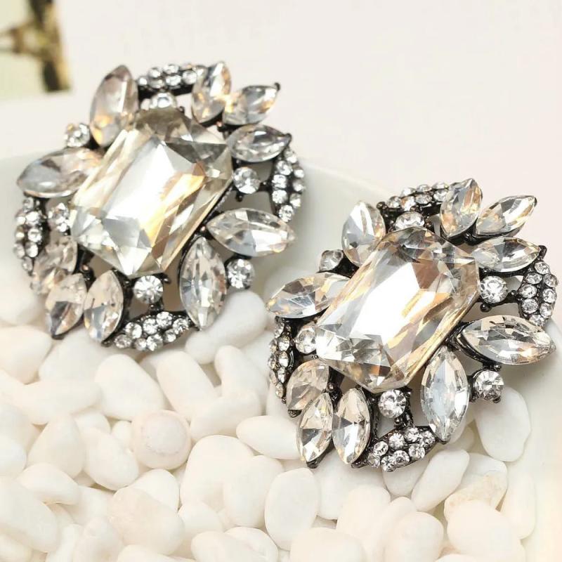 Sweet Metal Glass Earrings with Gems
