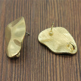 10pcs Golden Distorted Earrings Base Studs