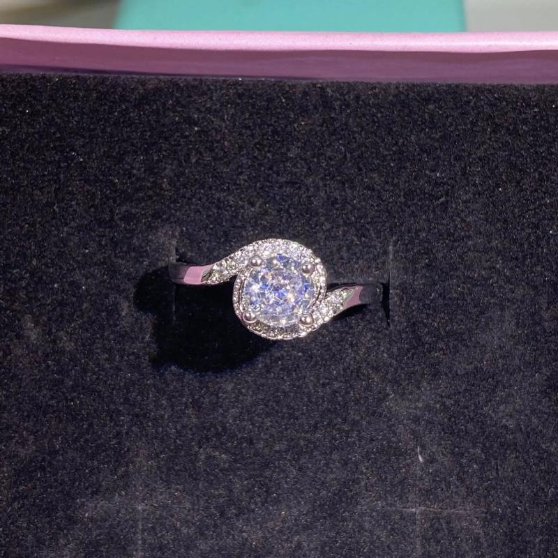 Shimmering Round Diamond Couple Ring Zircon Christmas Gift Jewelry