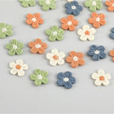 100pcs Embroidered Small Flowers Appliques DIY Wedding Party Decor