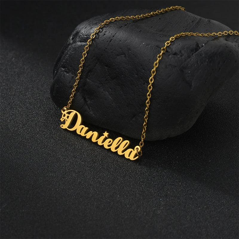 Personalized Christmas Name Necklace Custom Family Jewelry Choker Pendant