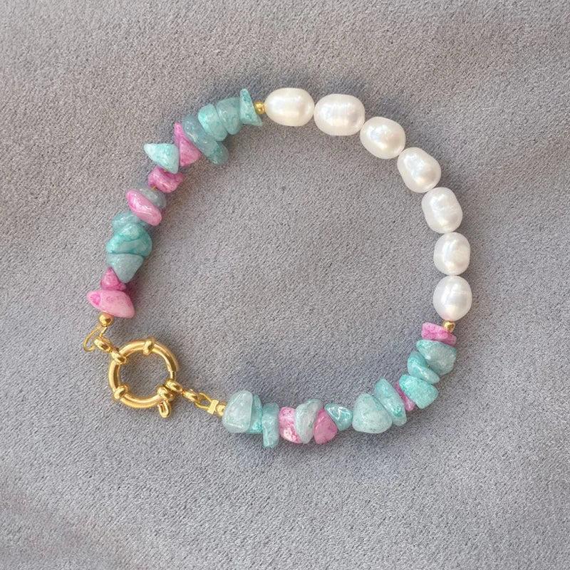 Vintage Women Bracelet with Natural Pearl and Stone Beads