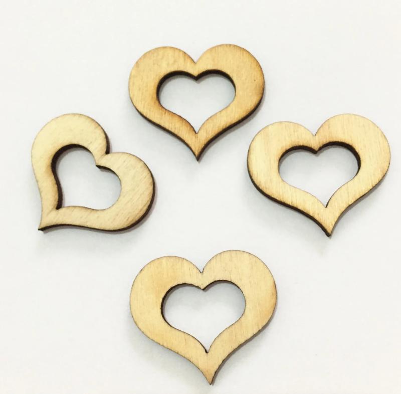 100Pcs/Set Wooden Beads Charms Clothing Button Heart Shape Buttons