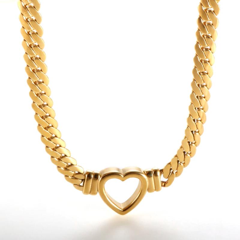 Gold-Plated Waterproof Stainless Steel Love Heart Shape Necklace