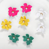 Kpop Wild Flower Earrings Sweet Romantic Pearl Alloy Women Earrings