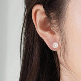 Vintage Style Shell Pearl Stud Earrings for Women Banquet Jewelry Gift