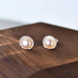 Vintage Style Shell Pearl Stud Earrings for Women Banquet Jewelry Gift