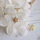 925 Sterling Silver Snowflake Earrings with Zircon and Simulated Pearl