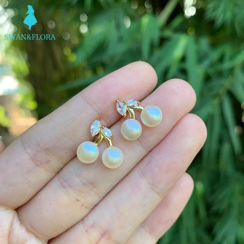 Natural Freshwater Pearl 925 Sterling Silver Heart Stud Earrings