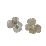 Metal Flower Pearl Earrings European Style Stud Earrings