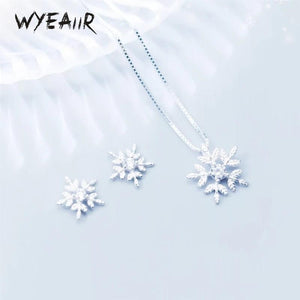 925 Silver Christmas Zircon Snowflake Necklace