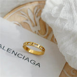 Brazil Retro French Hollow Out Chain Rings Female Titanium Steel