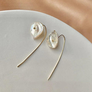 Metal Freshwater Pearl Earrings European And American Style Personality