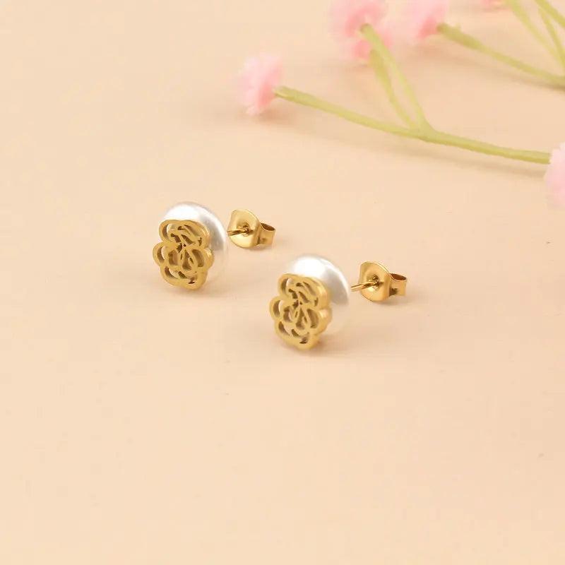 Stainless Steel Bear Stud Earrings with Flower Pearl