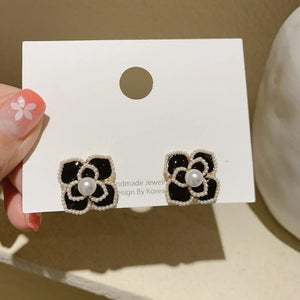 Vintage Chain Pearl Earrings for Women