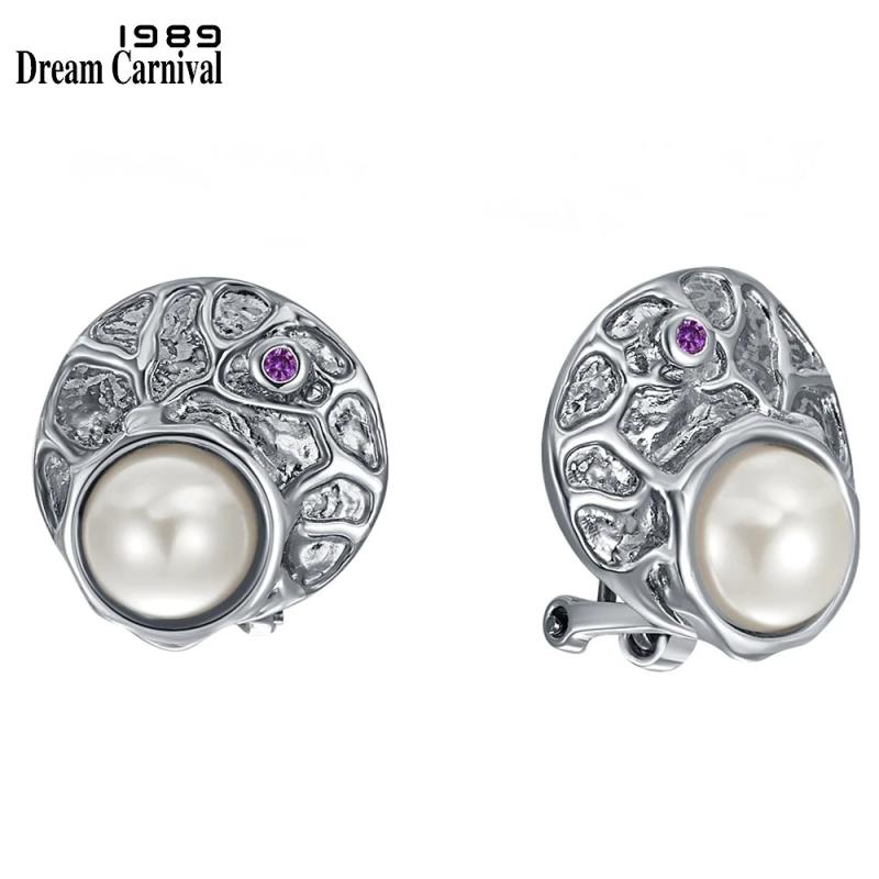 DC1989 Simulated Pearl Round Stud Earrings Antique Jewelry