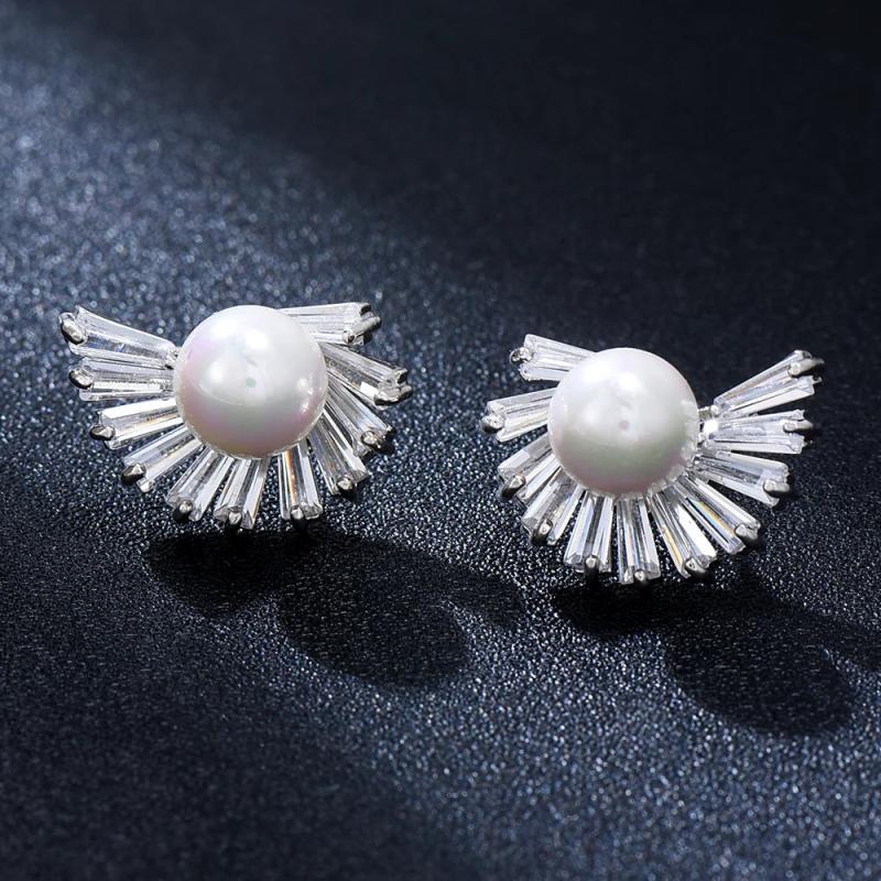 Hot Pearl Stud Earrings For Women Party Show Bridal Wedding Jewelry