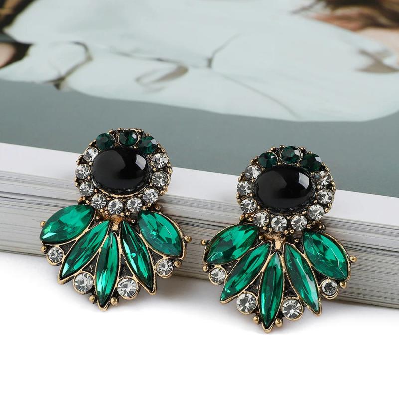 Vintage Geometric Stud Earrings Charm Pearl Jewelry Party Accessories