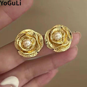 Vintage Simulated Pearl Flower Earrings for Women Party