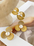 Peri'sbox Fan Shape Stud Earrings with Simulated Pearl