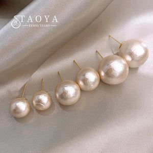 French Cotton Large Pearl Stud Earrings Vintage Hepburn High-Grade Paty Accessor