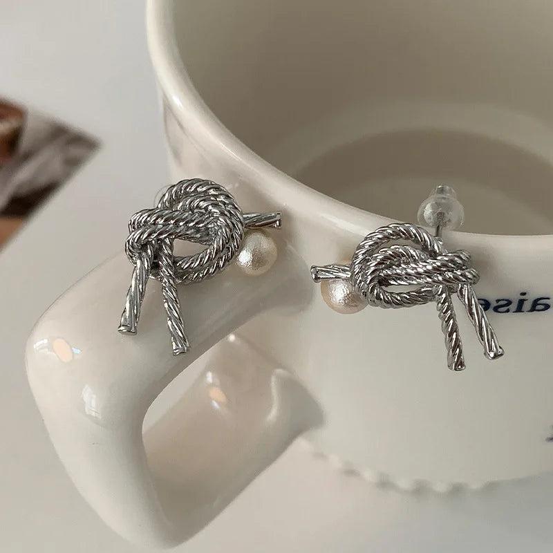 Metal Pearl Earrings European American Style Personality Stud Earrings