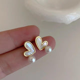 Fashionable Arrival Shell Pearl Love Ear Stud for Women