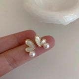 Fashionable Arrival Shell Pearl Love Ear Stud for Women