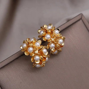 18K Metal Flower Pearl Earrings Women's Daily Accessories